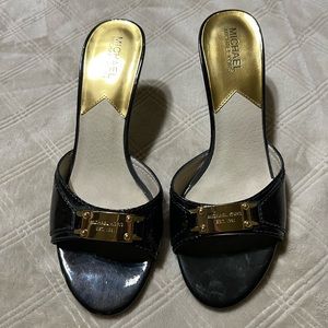 Michael Kors black open toe heel sandal Size 9.5
